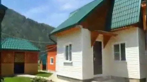 Чемал. Дом 2 ком. с бассейном.  Отдых на Алтае, 89130939401